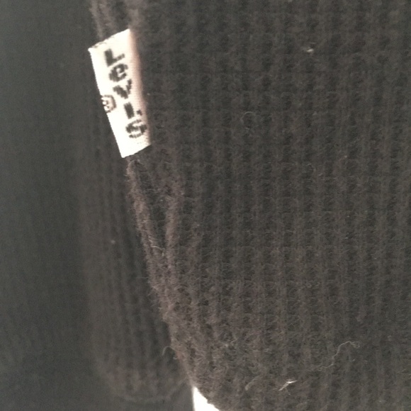 Men Levi’s long sleeve shirt size L - Picture 7 of 7